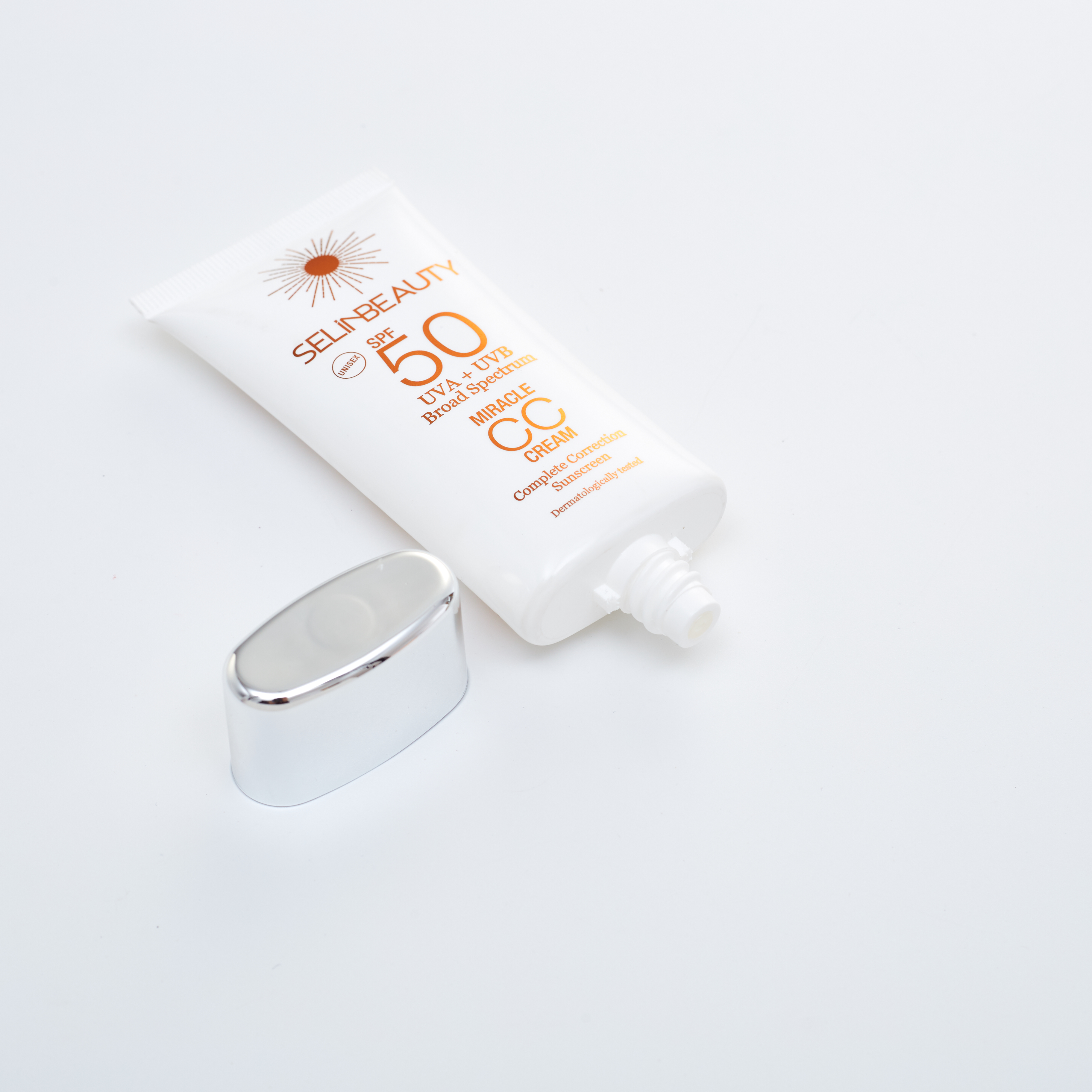 Tube de cr&egrave;me solaire cosm&eacute;tique de pompe sans air en plastique PE 