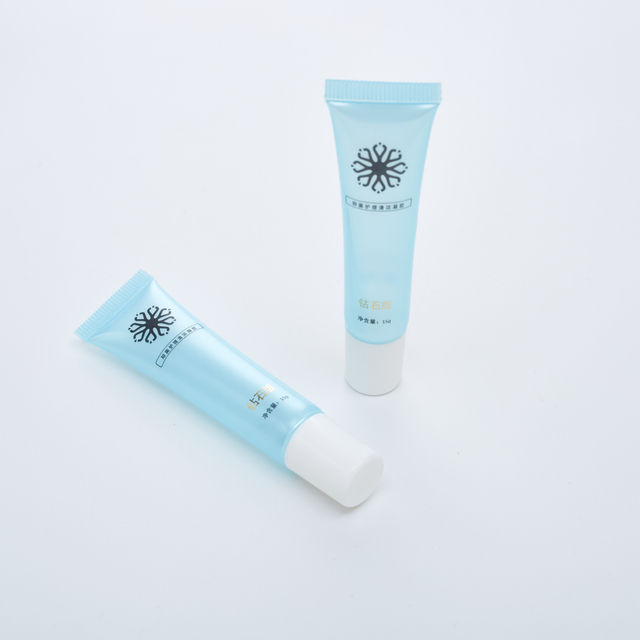 10g 15g Gel cosmétique vide longue pointe de buse Tube souple