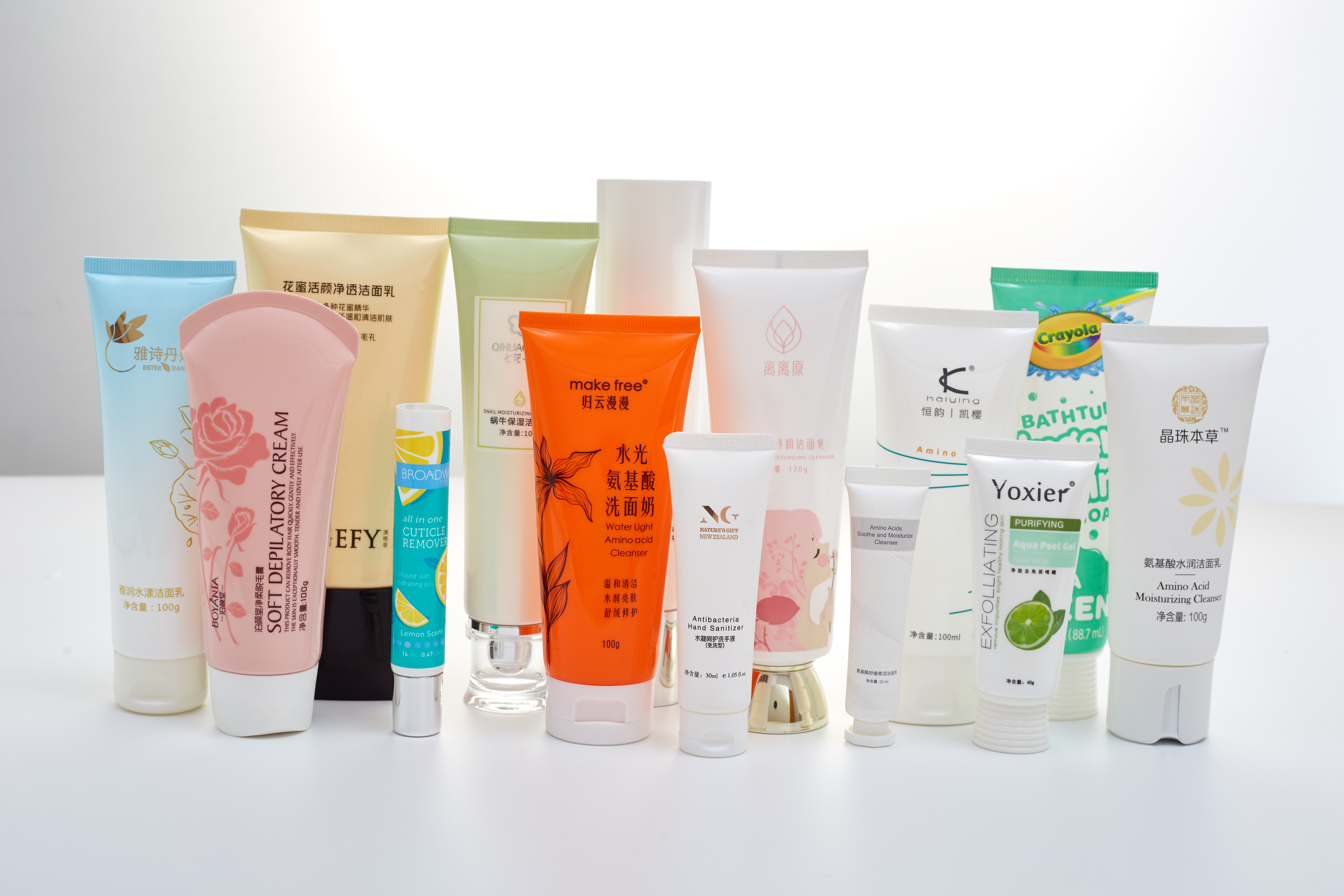 Tube de lavage du visage PE Squeeze vide avec capuchon en acrylique