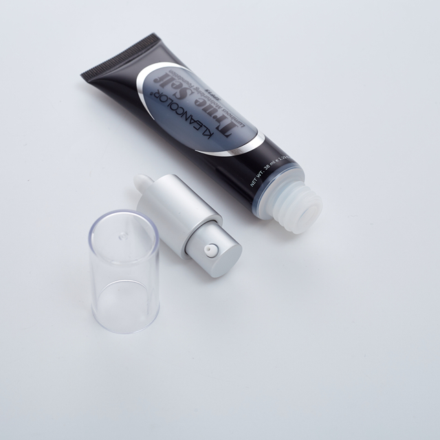 Tube souple en plastique d'appr&ecirc;t de cr&egrave;me solaire de tube cosm&eacute;tique sans air avec pompe